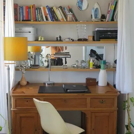 Bohemian Seaview Penthouse Daire